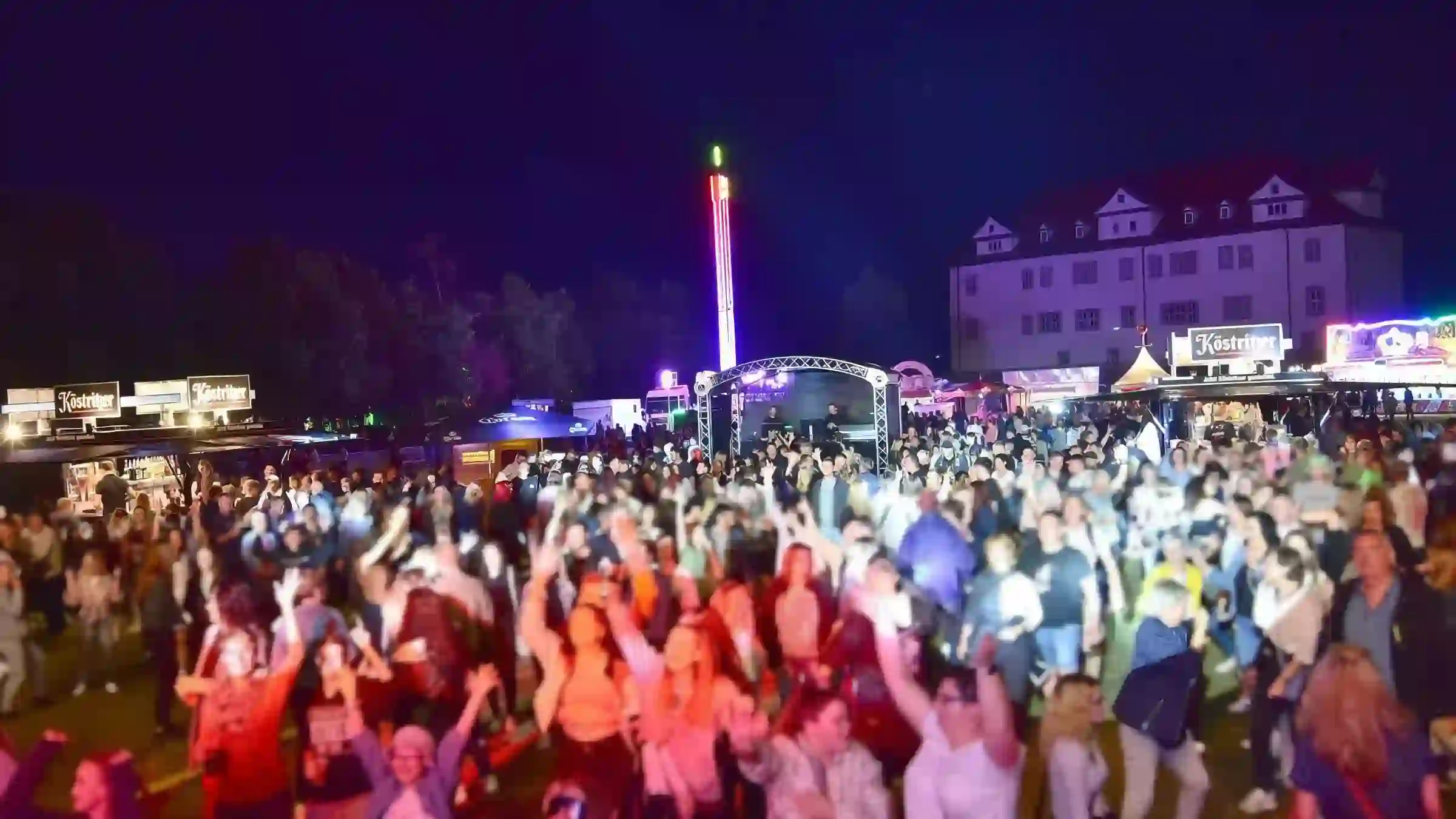Bad Frankenhausen Schlossplatz bei Nacht