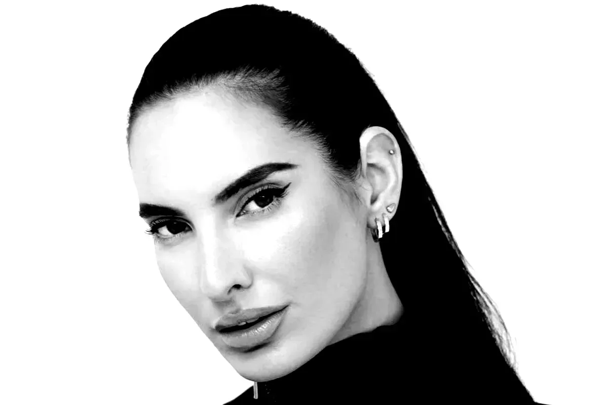 Lilly Palmer bei einem DJ-Set